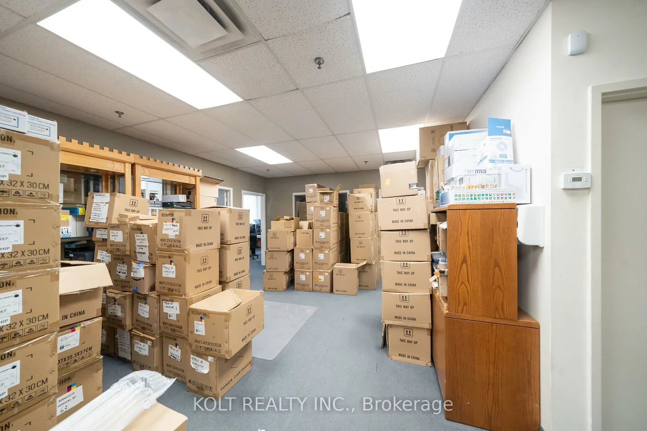 330, Esna Park, Milliken Mills West, Markham
