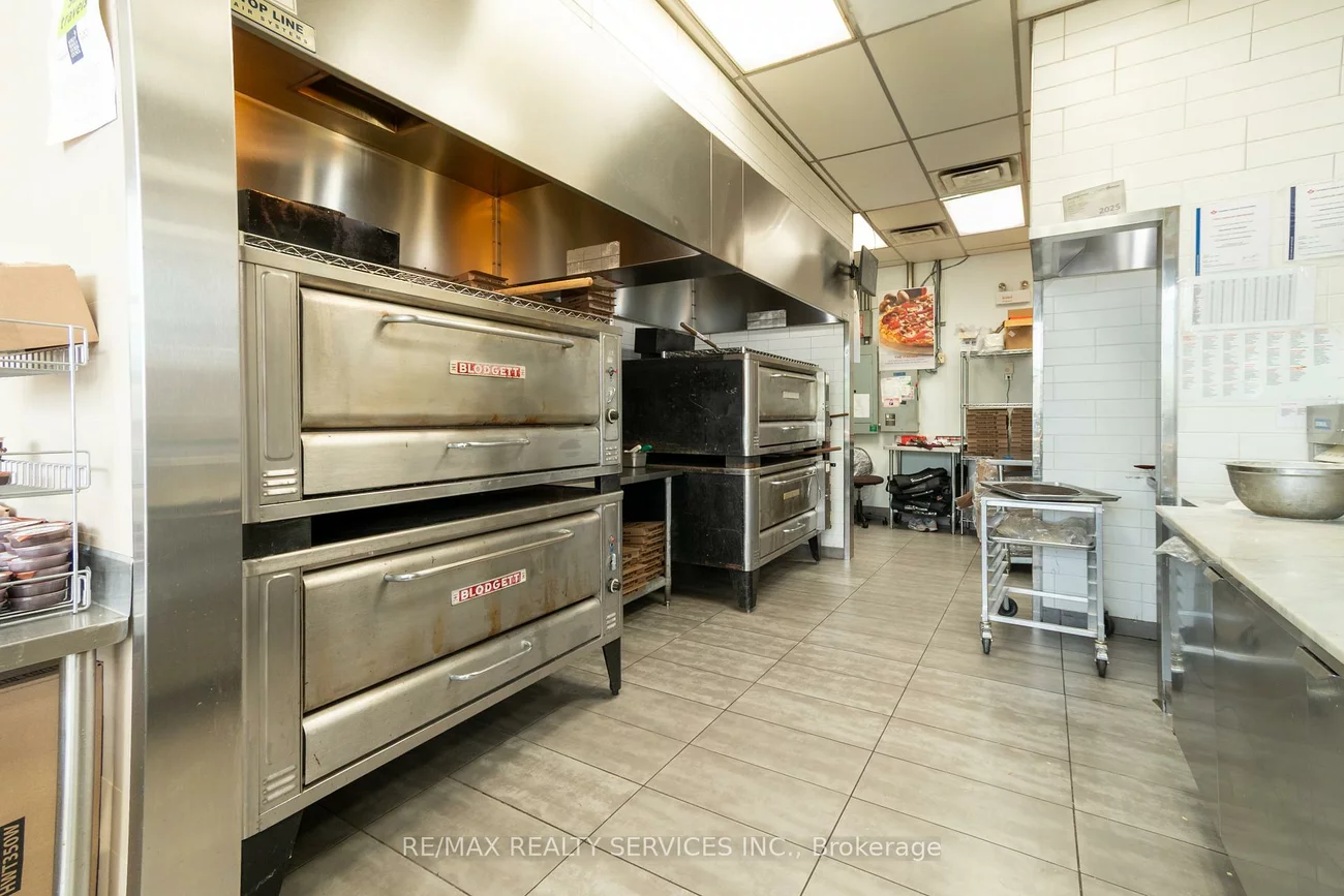 9418, Markham, Greensborough, Markham