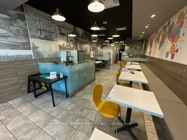 7181, Yonge, Grandview, Markham