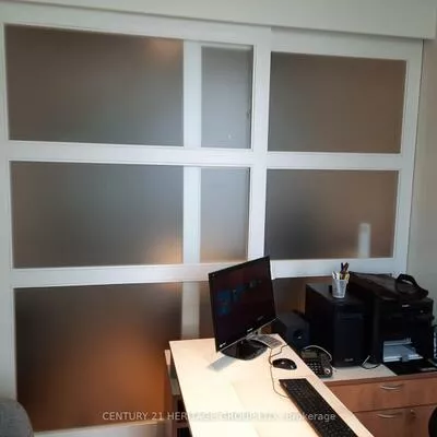 7181, Yonge, Thornhill, Markham