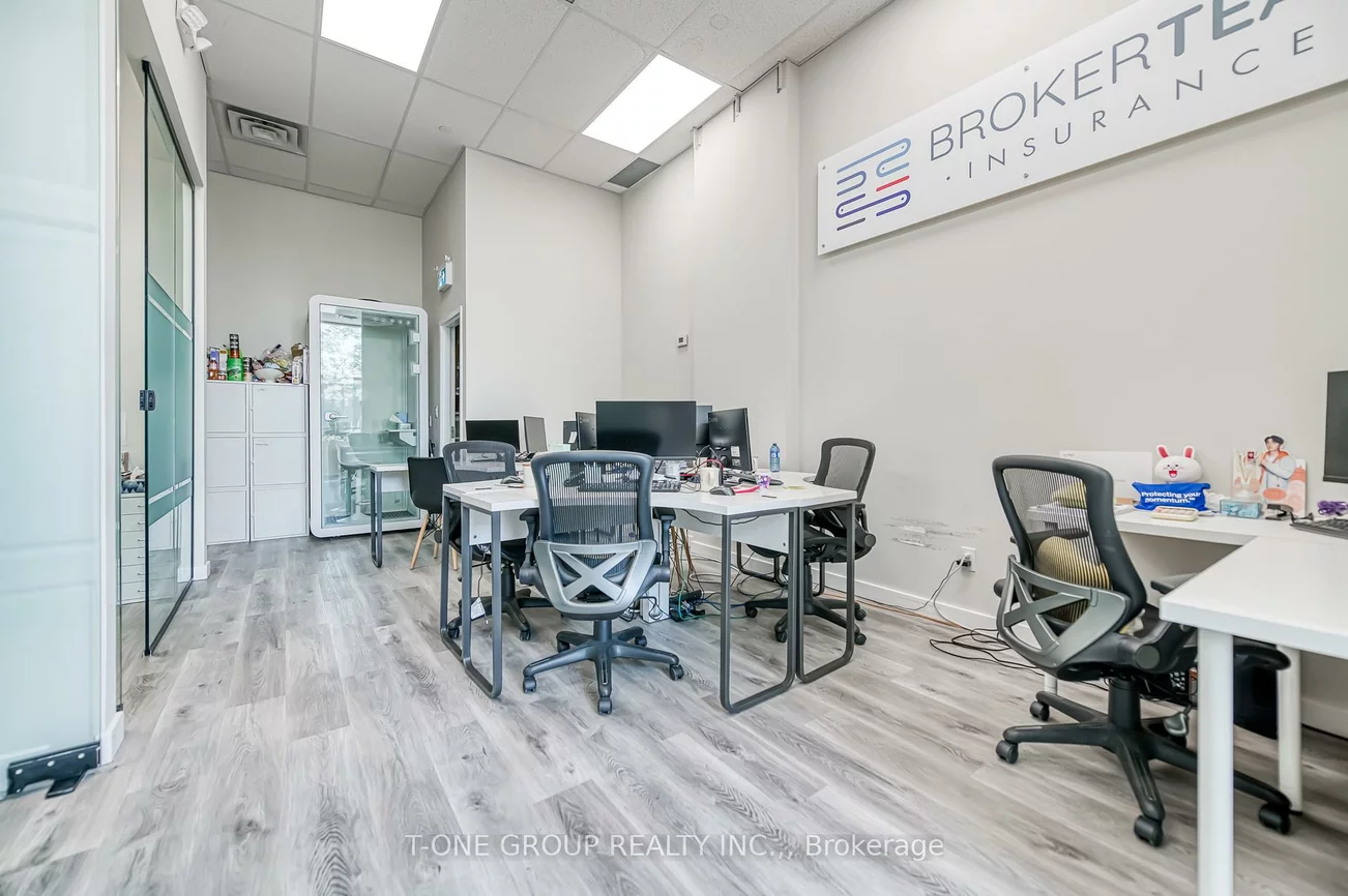 9560, Markham, Wismer, Markham