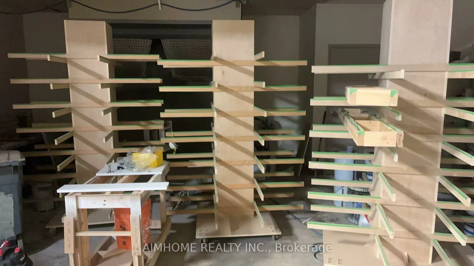 67, Steelcase, Milliken Mills West, Markham