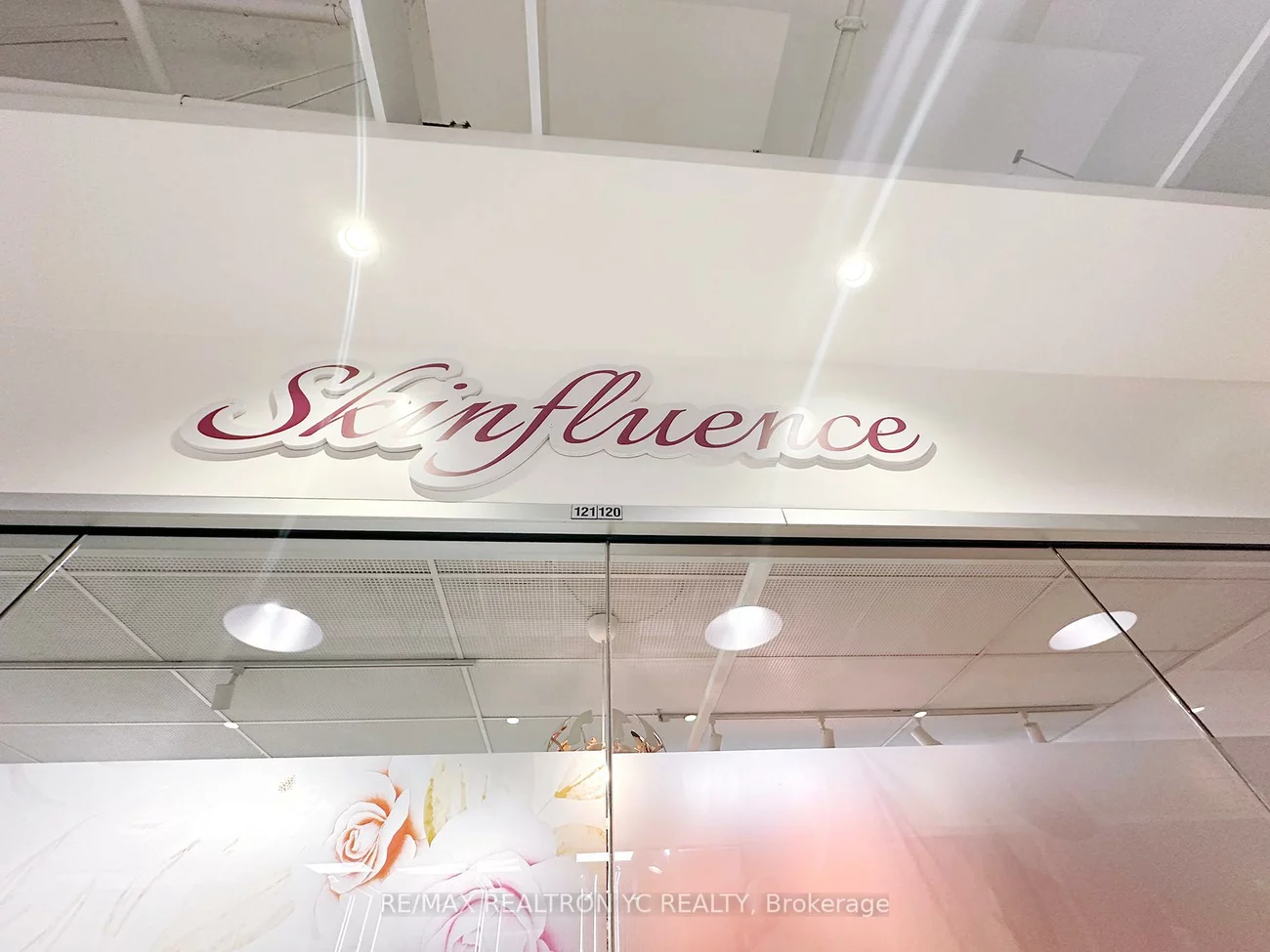 7181, Yonge, Thornhill, Markham