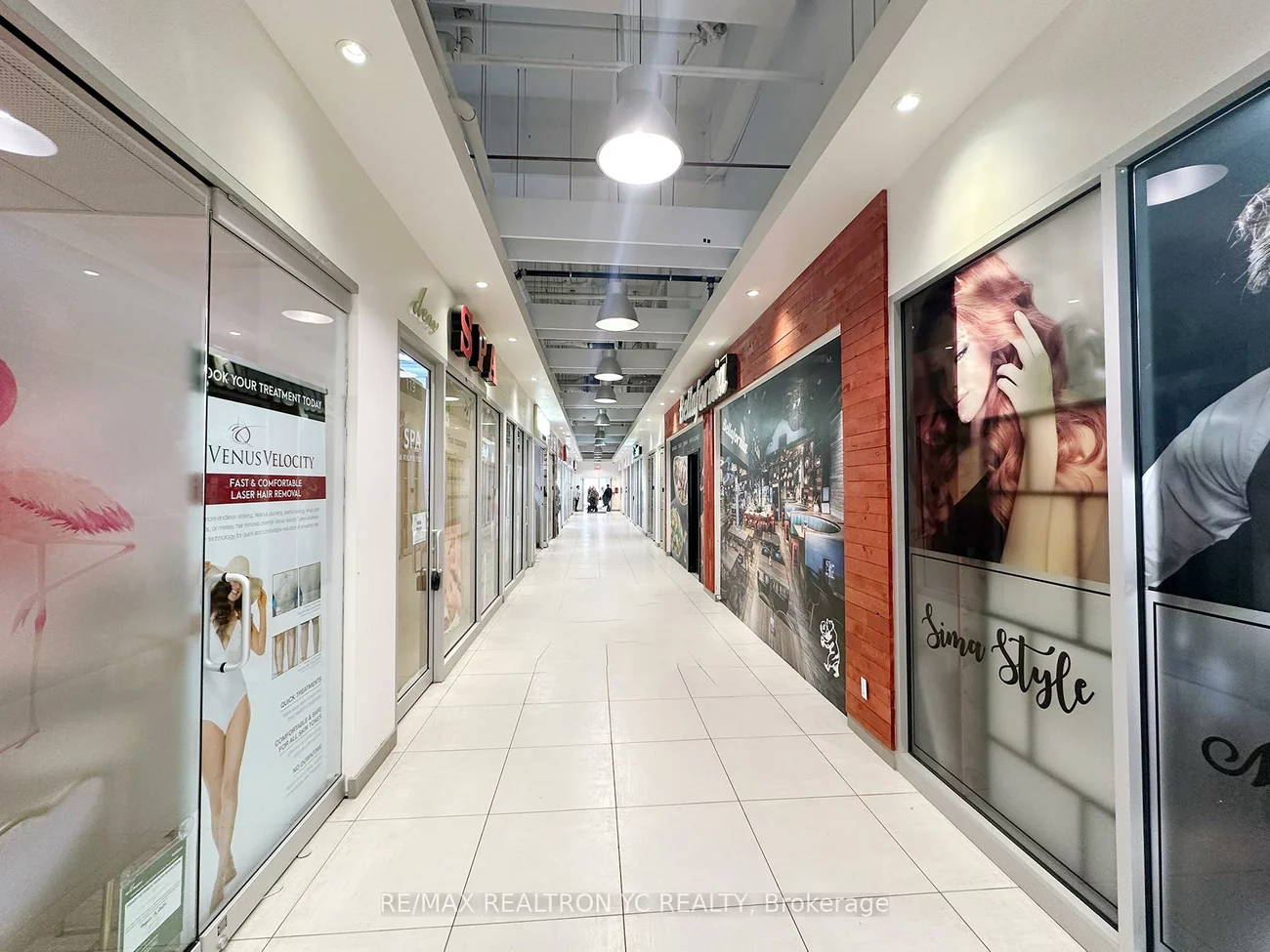 7181, Yonge, Thornhill, Markham