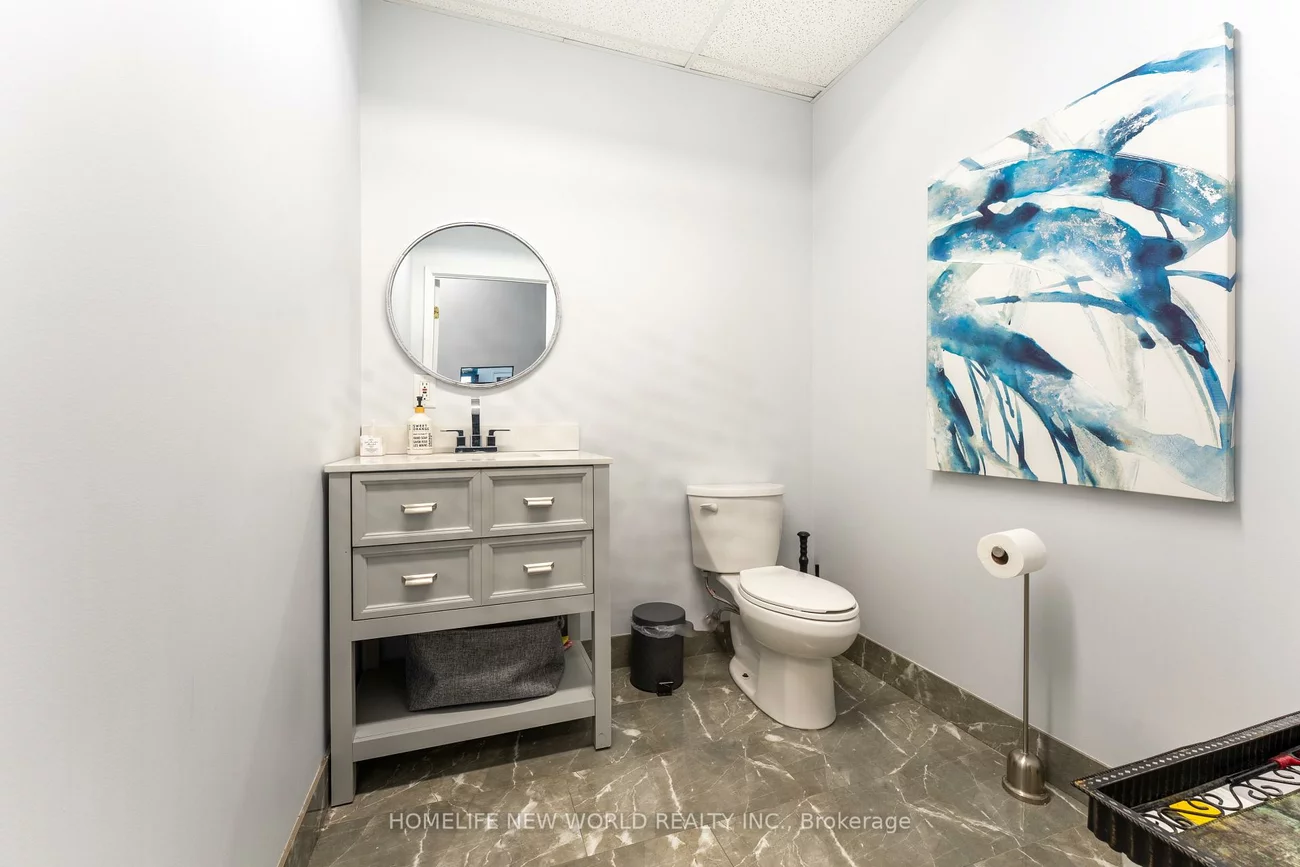 145, Royal Crest, Milliken Mills West, Markham