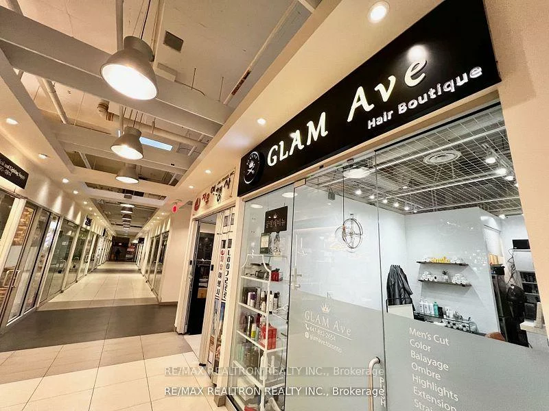 7181, Yonge, Grandview, Markham