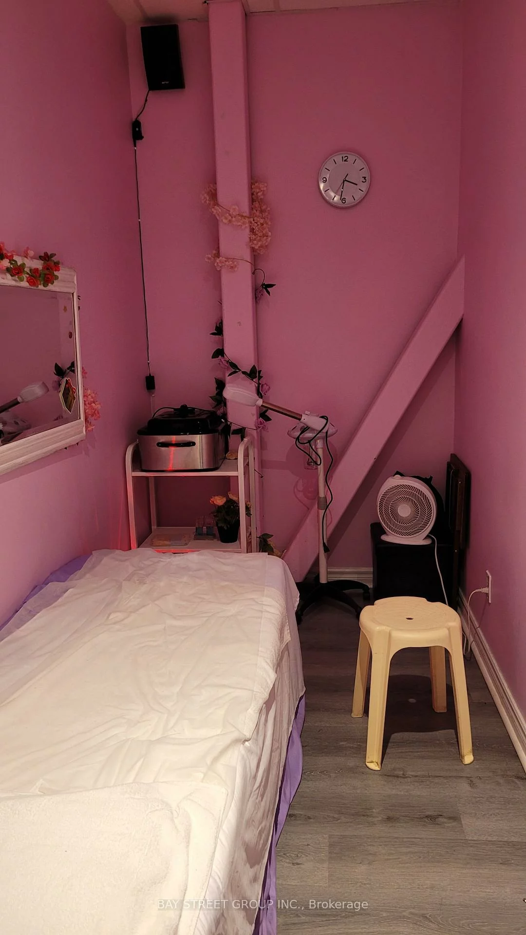 15, Karachi, Cedarwood, Markham