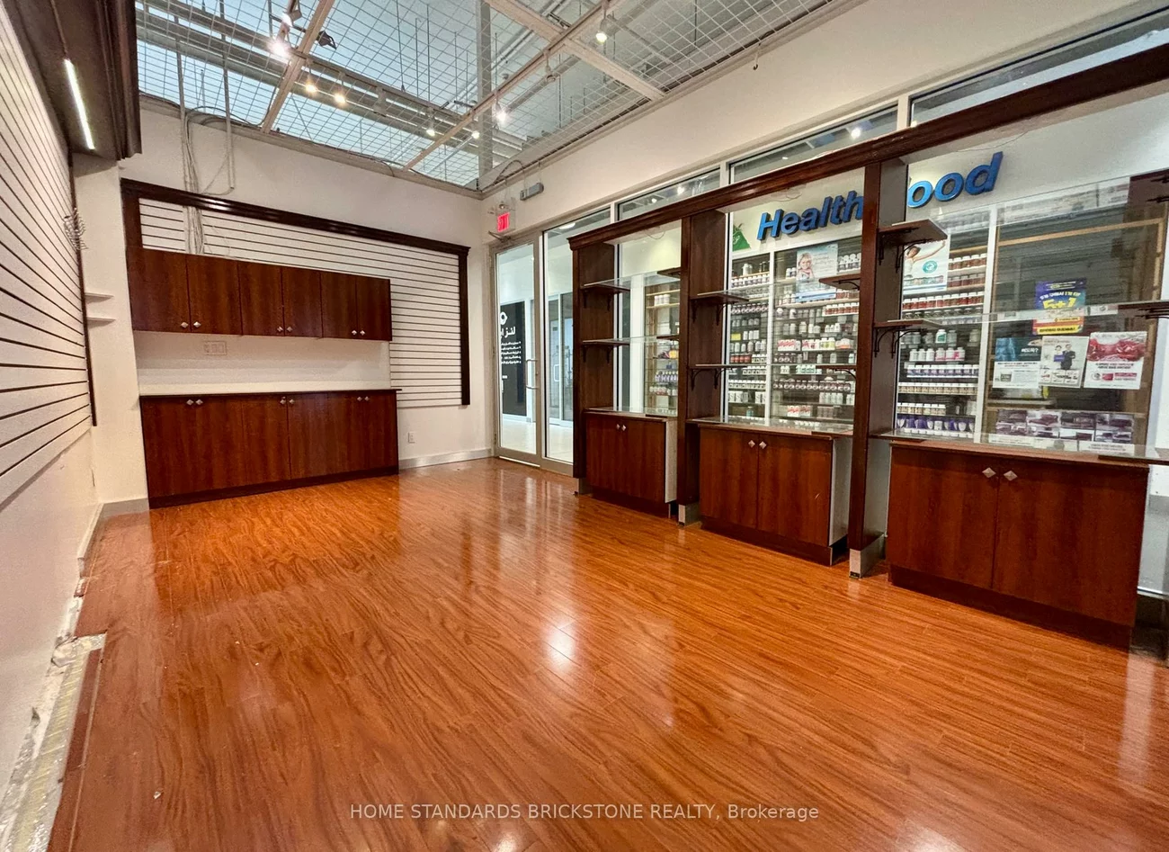 7181, Yonge, Grandview, Markham