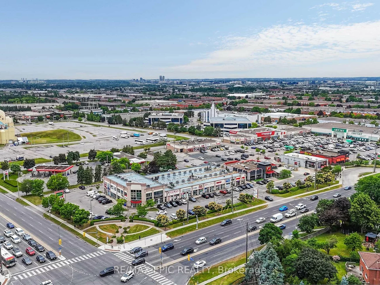 7010, Warden, Milliken Mills West, Markham