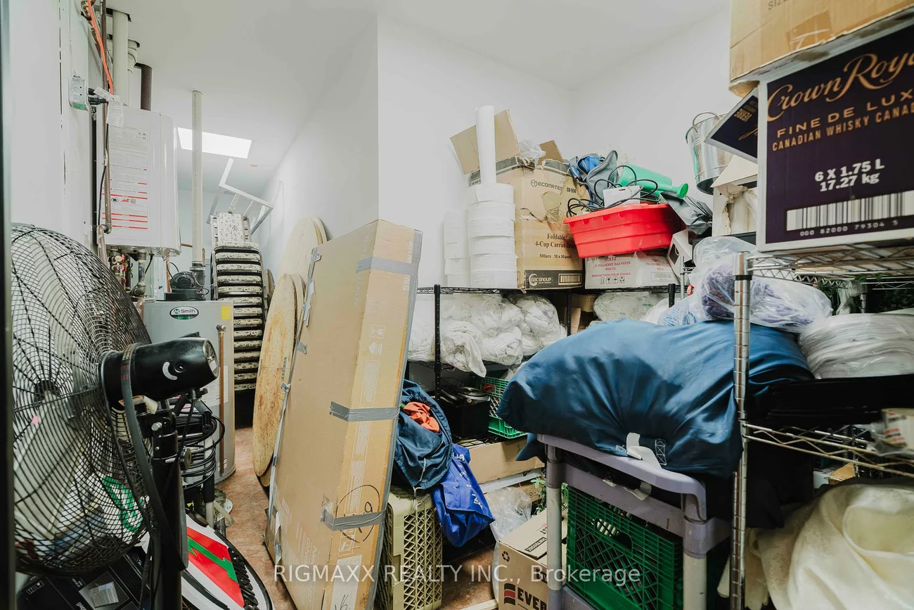 180, Steeles, Thornhill, Markham