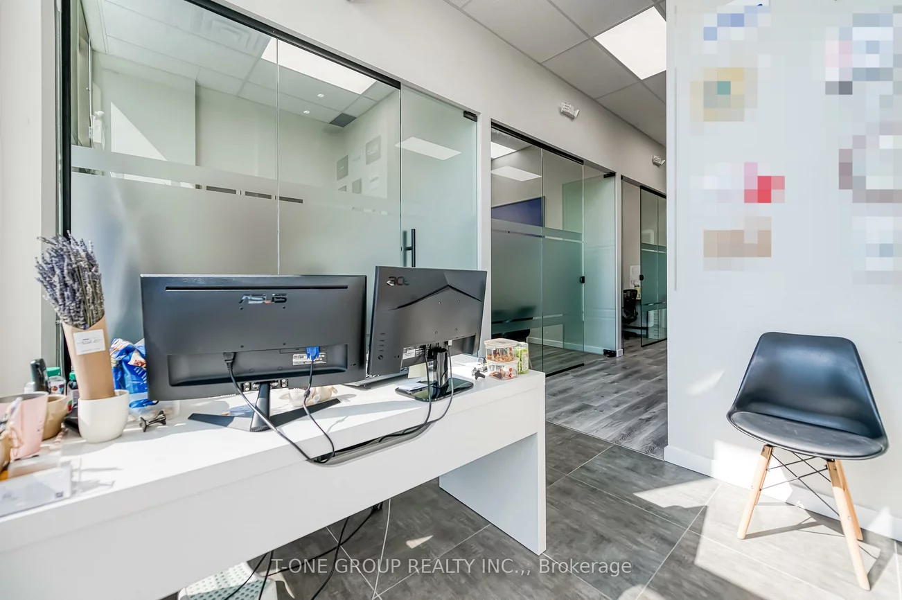 9560, Markham, Wismer, Markham