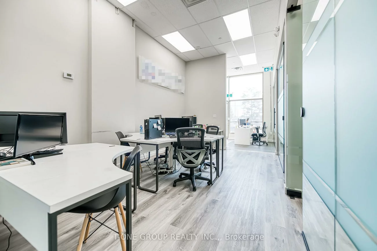 9560, Markham, Wismer, Markham