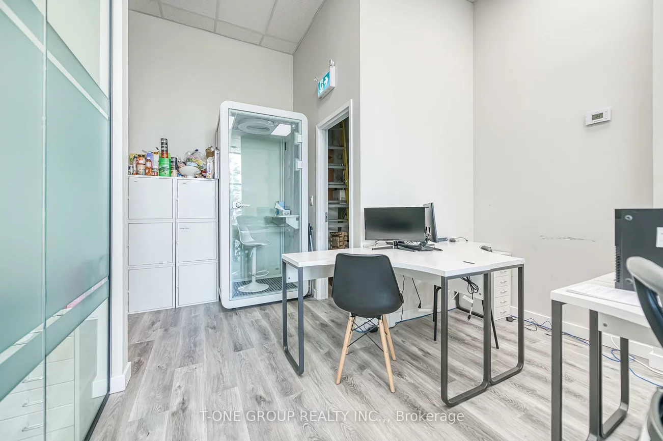 9560, Markham, Wismer, Markham