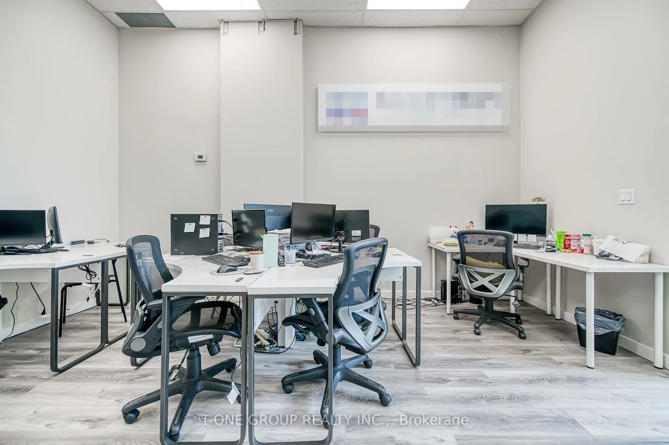 9560, Markham, Wismer, Markham