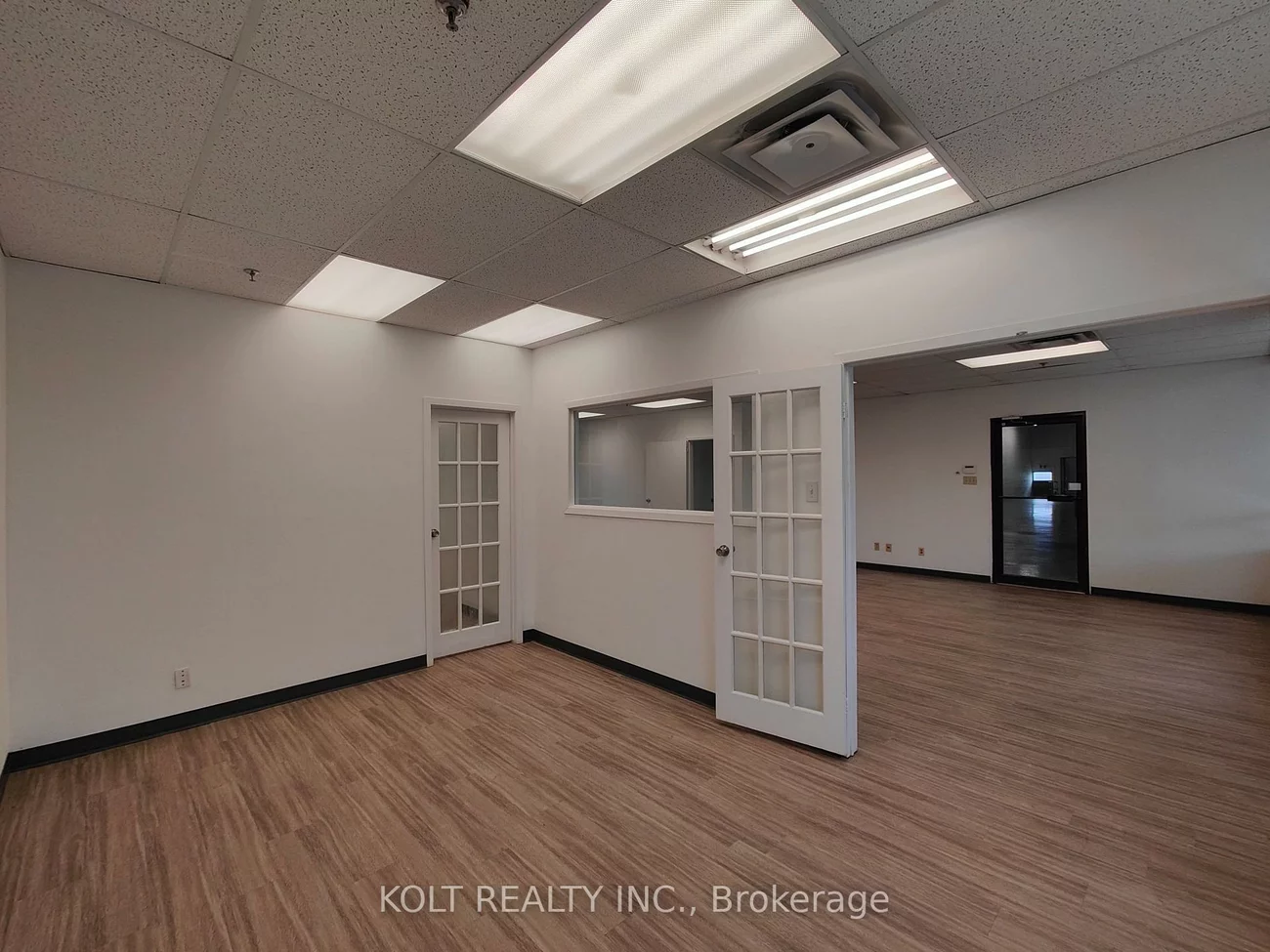 330, Esna Park, Milliken Mills West, Markham