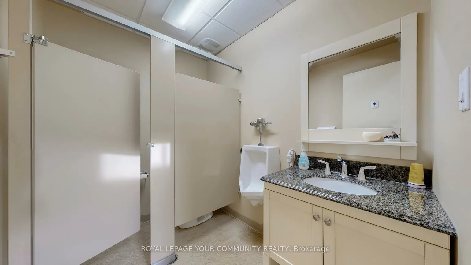 121, Robinson, Old Markham Village, Markham