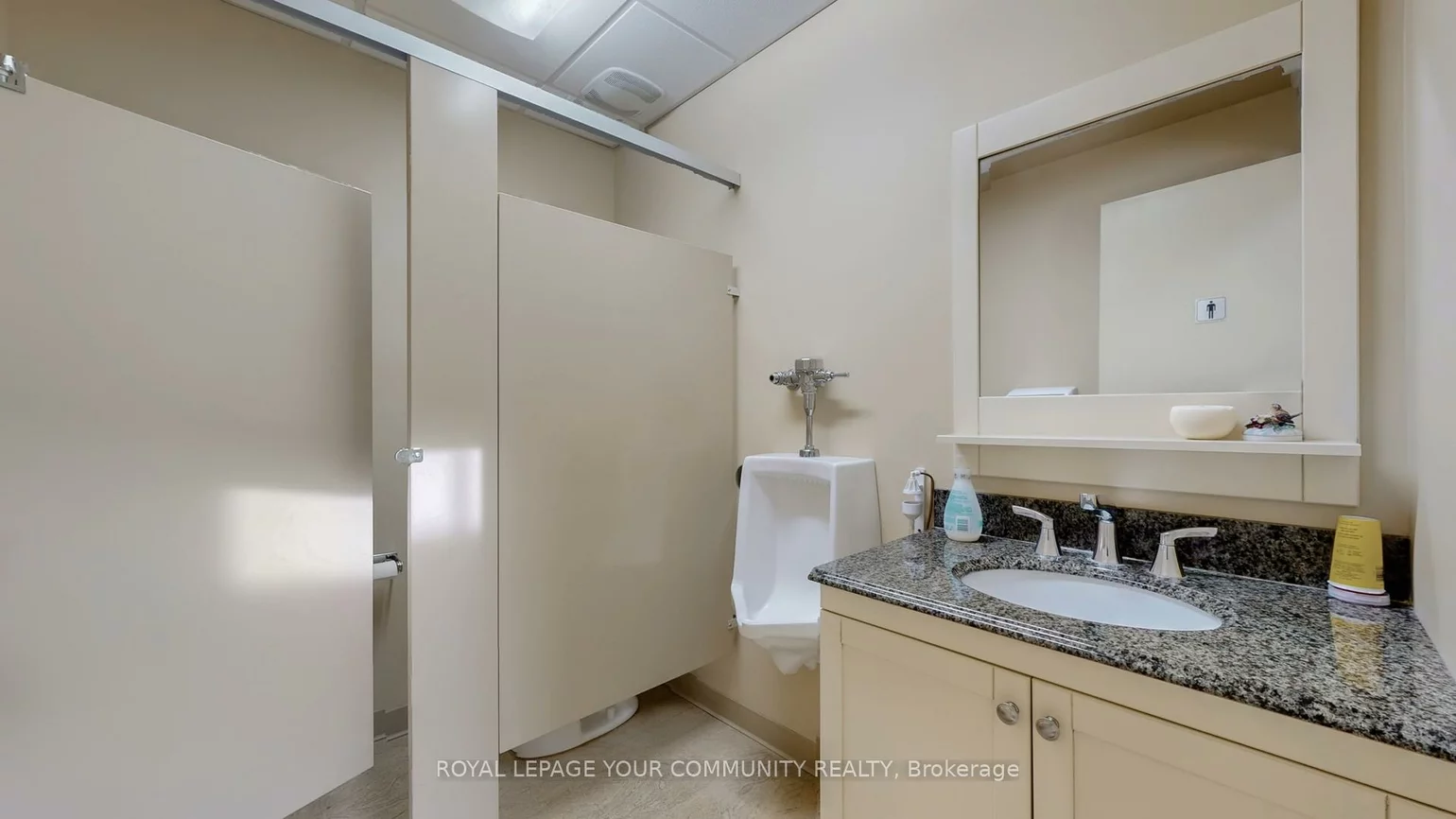 121, Robinson, Old Markham Village, Markham