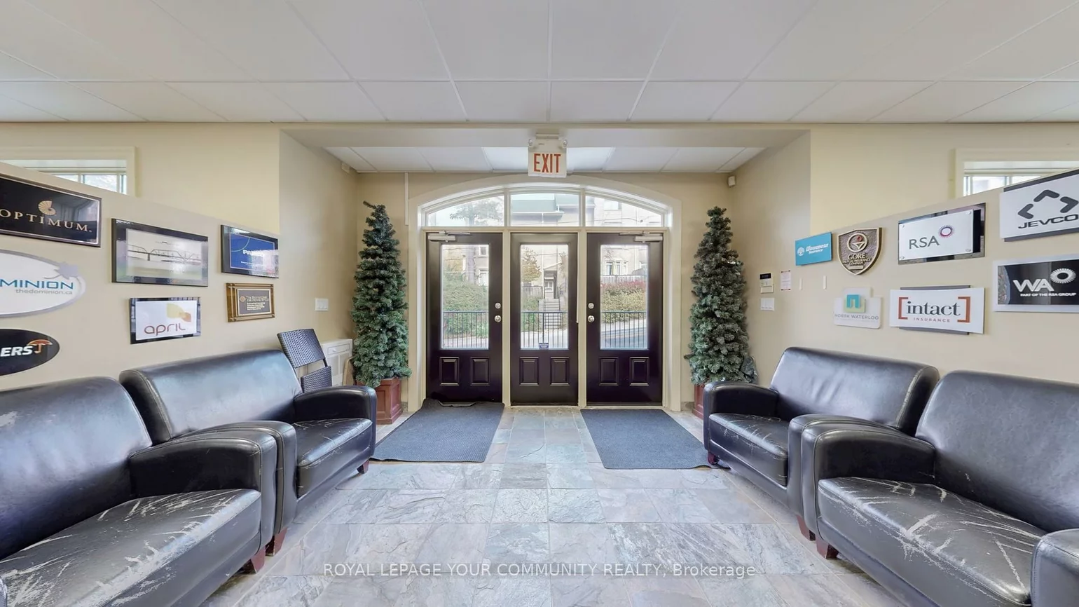 121, Robinson, Old Markham Village, Markham