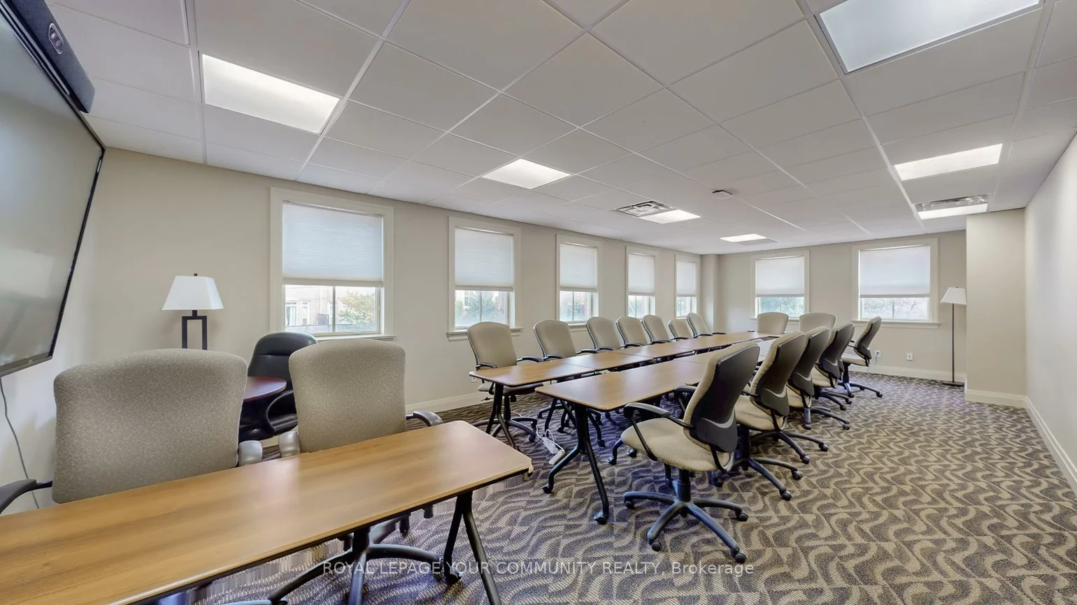 121, Robinson, Old Markham Village, Markham