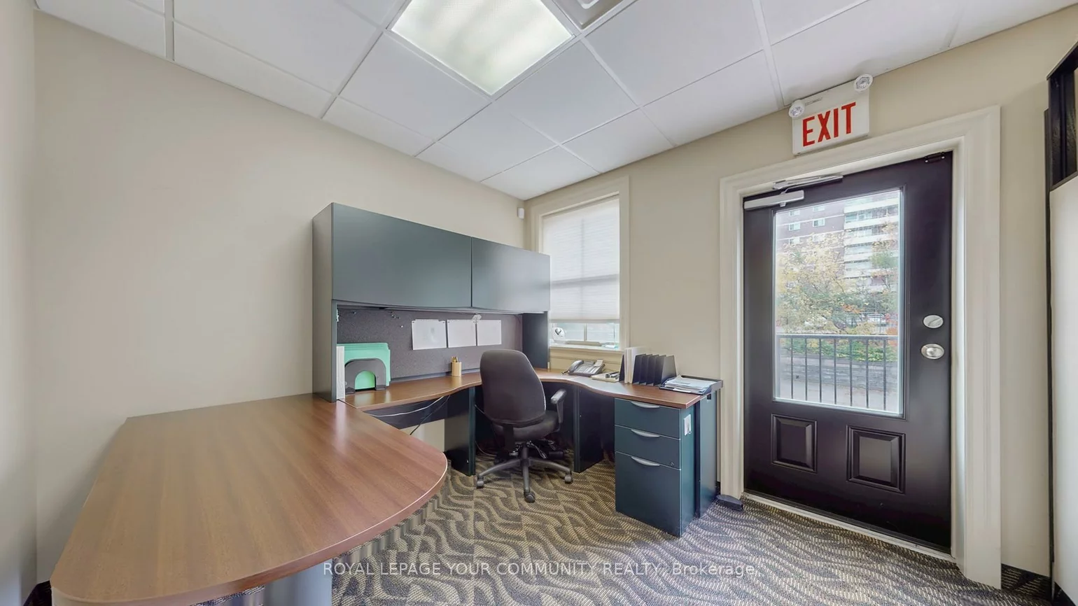 121, Robinson, Old Markham Village, Markham