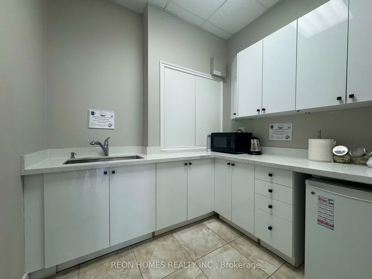 25, Karachi, Cedarwood, Markham