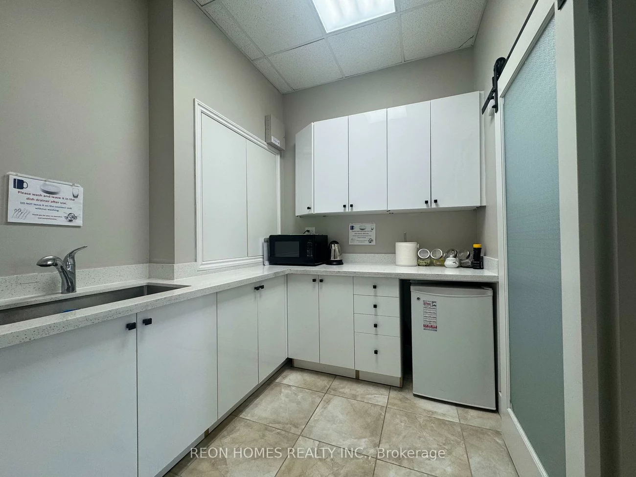 25, Karachi, Cedarwood, Markham