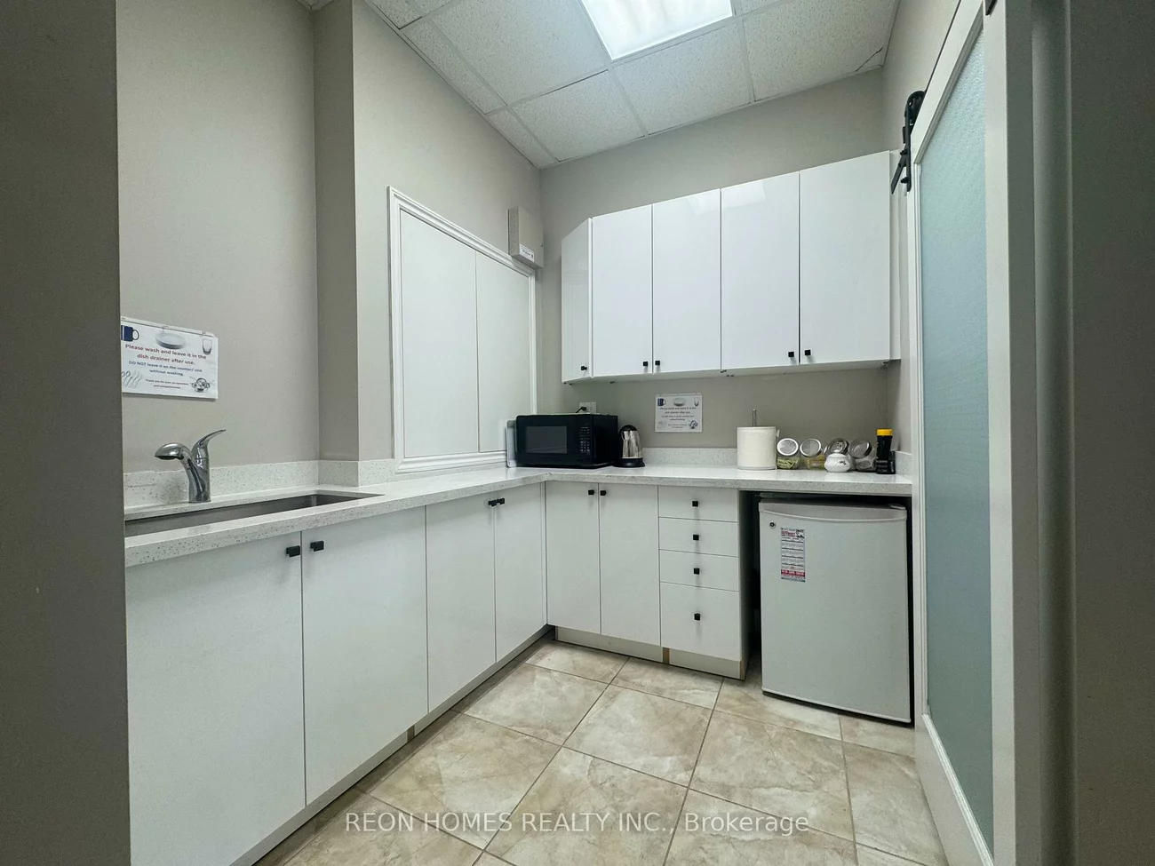 25, Karachi, Cedarwood, Markham