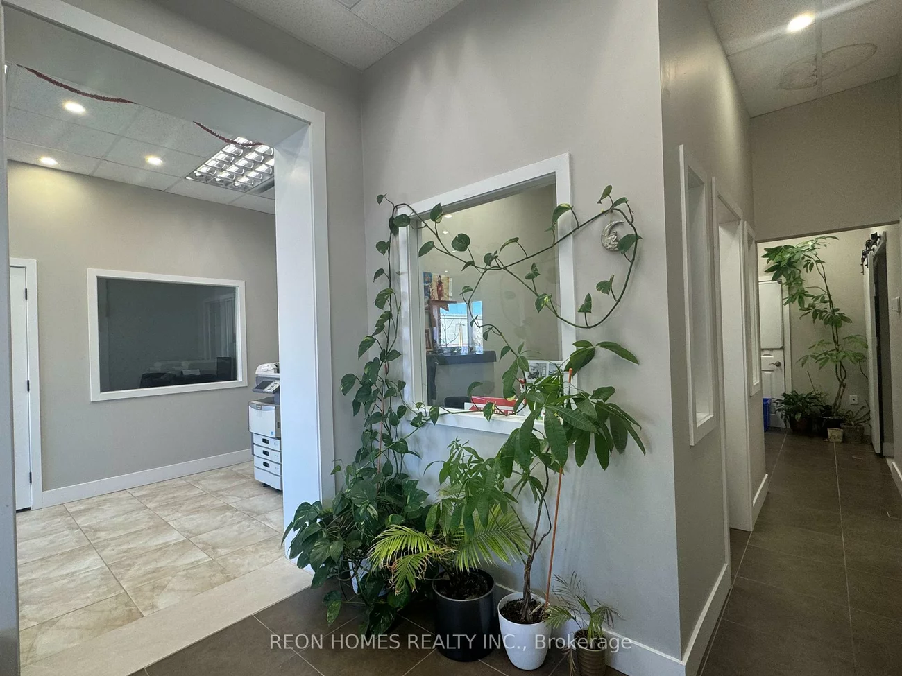 25, Karachi, Cedarwood, Markham