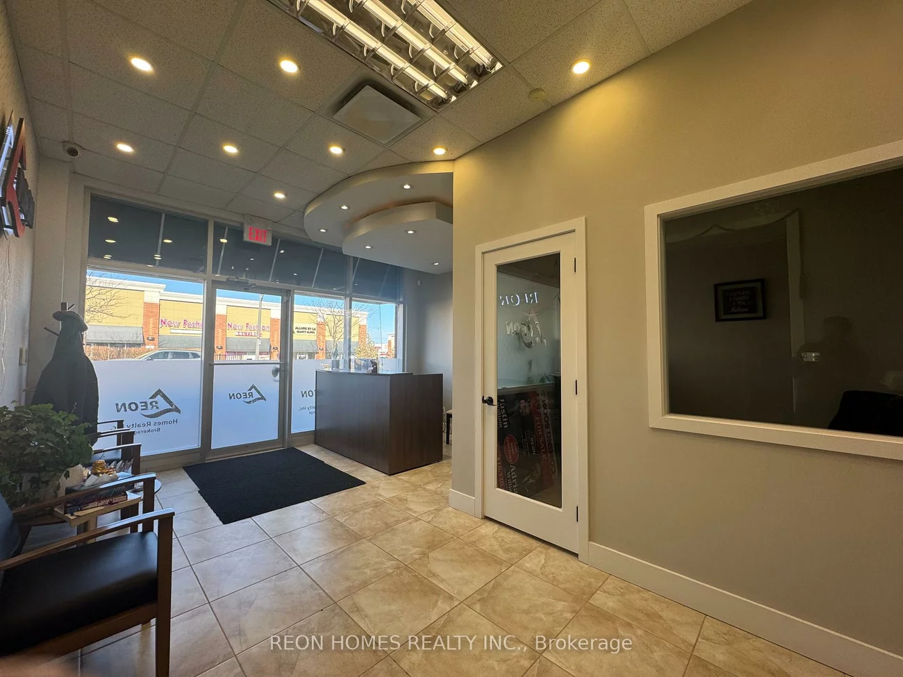 25, Karachi, Cedarwood, Markham