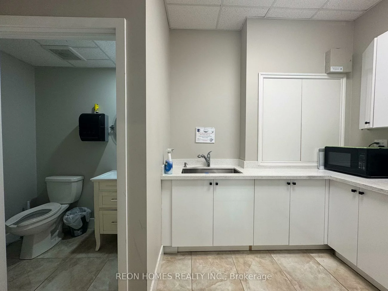 25, Karachi, Cedarwood, Markham