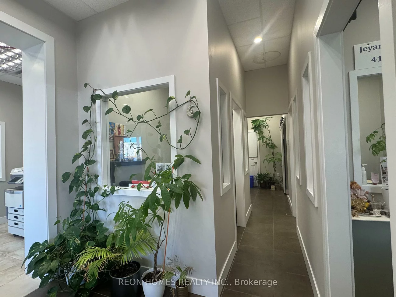 25, Karachi, Cedarwood, Markham