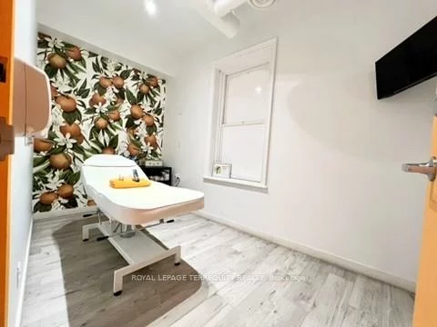 106, Main, Old Markham Village, Markham