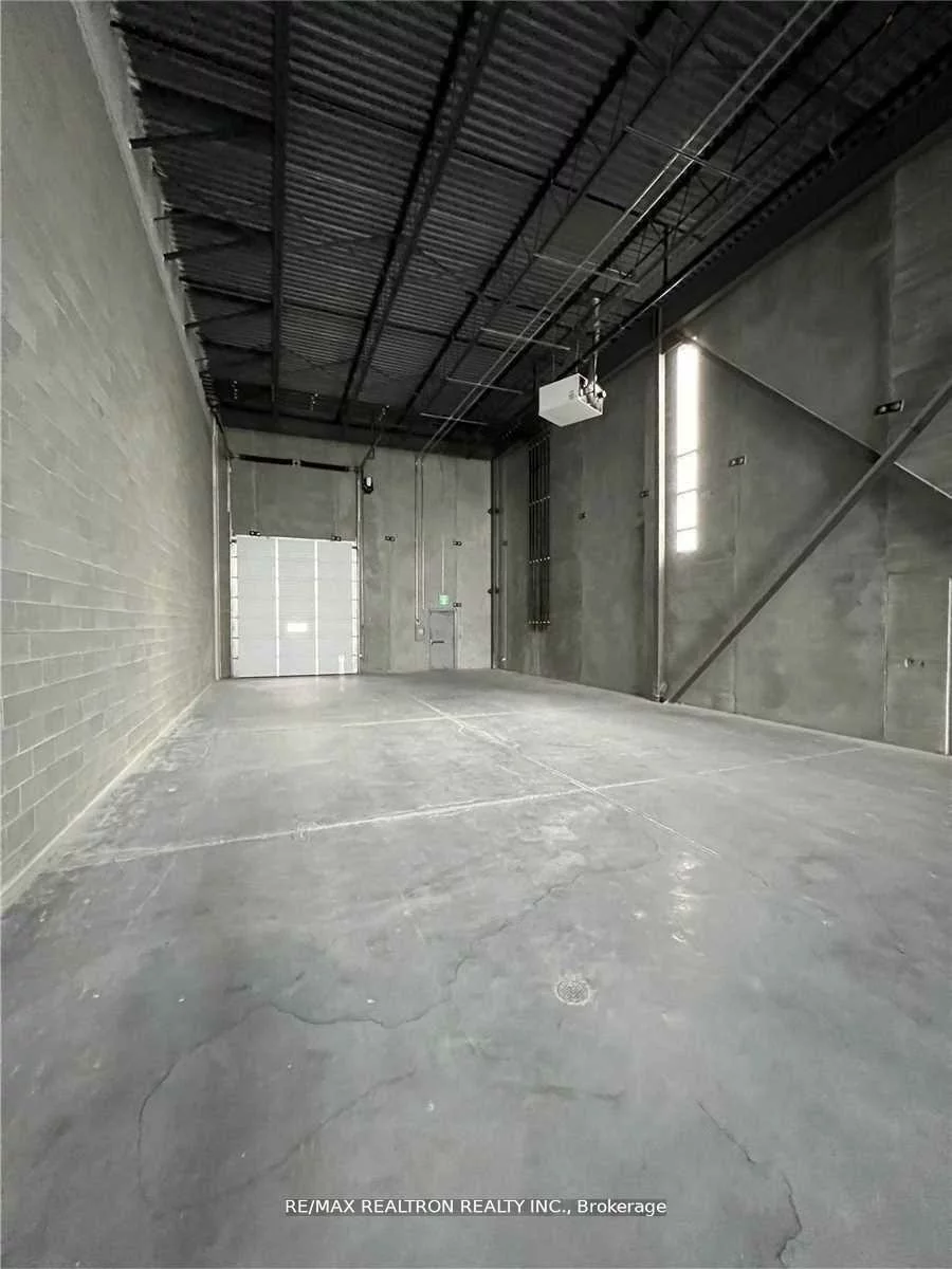 10952, Woodbine, Victoria Square, Markham