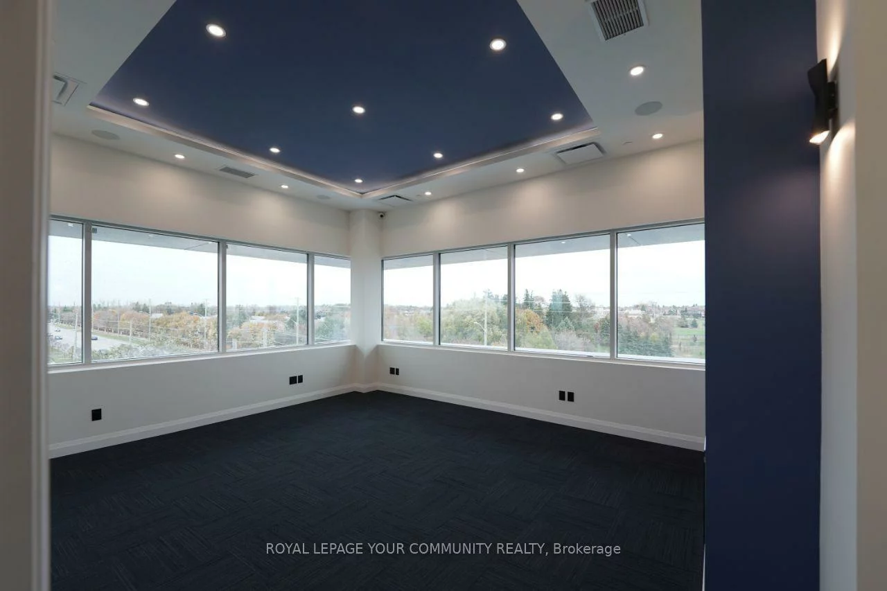 9390, Woodbine, Cachet, Markham