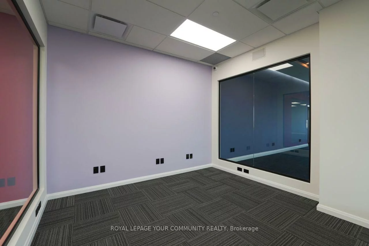 9390, Woodbine, Cachet, Markham