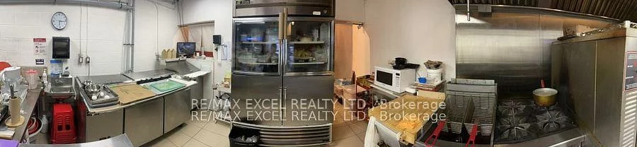 9390, Woodbine, Cachet, Markham