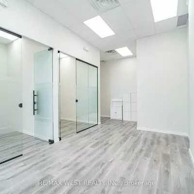 9560, Markham, Wismer, Markham