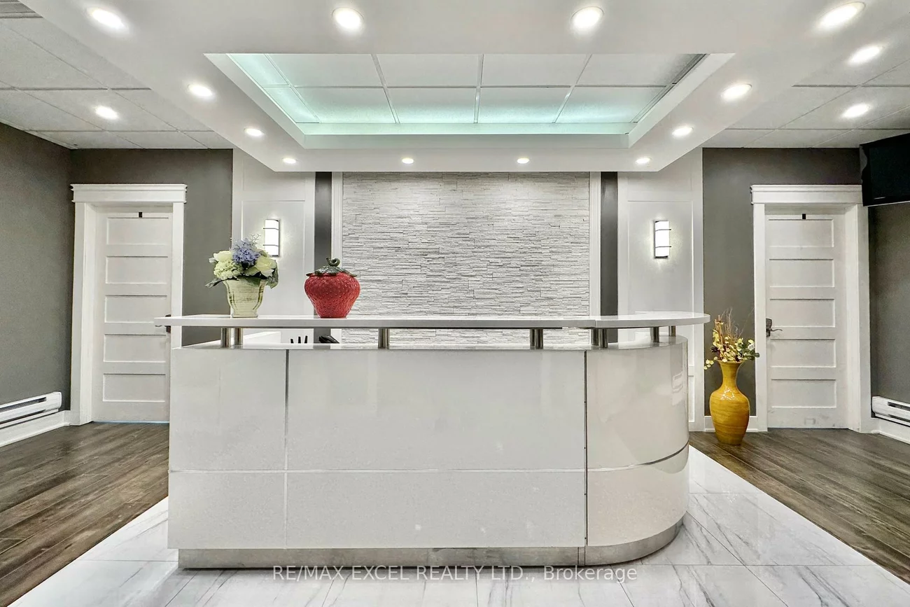 3950, 14th, Milliken Mills West, Markham