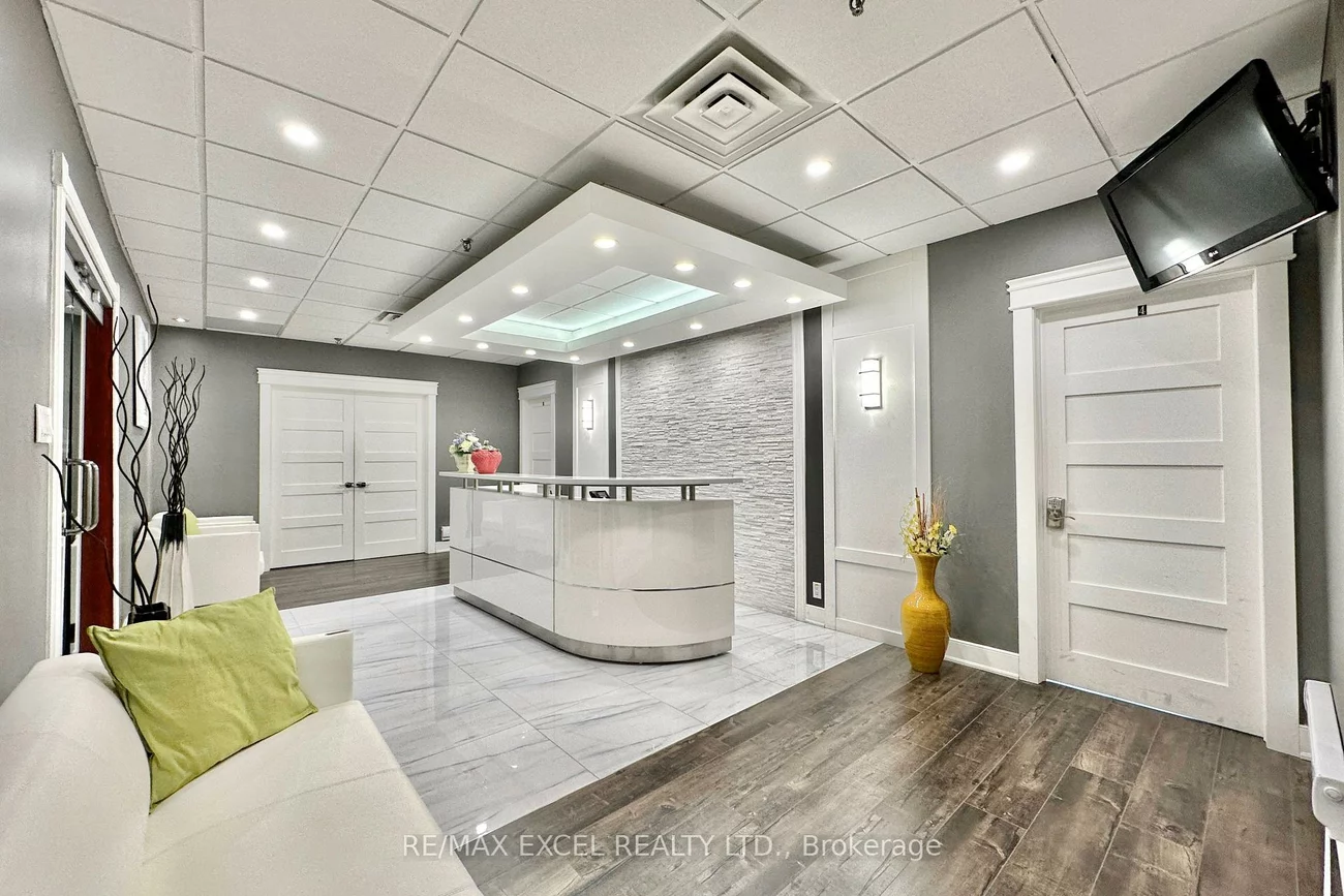 3950, 14th, Milliken Mills West, Markham