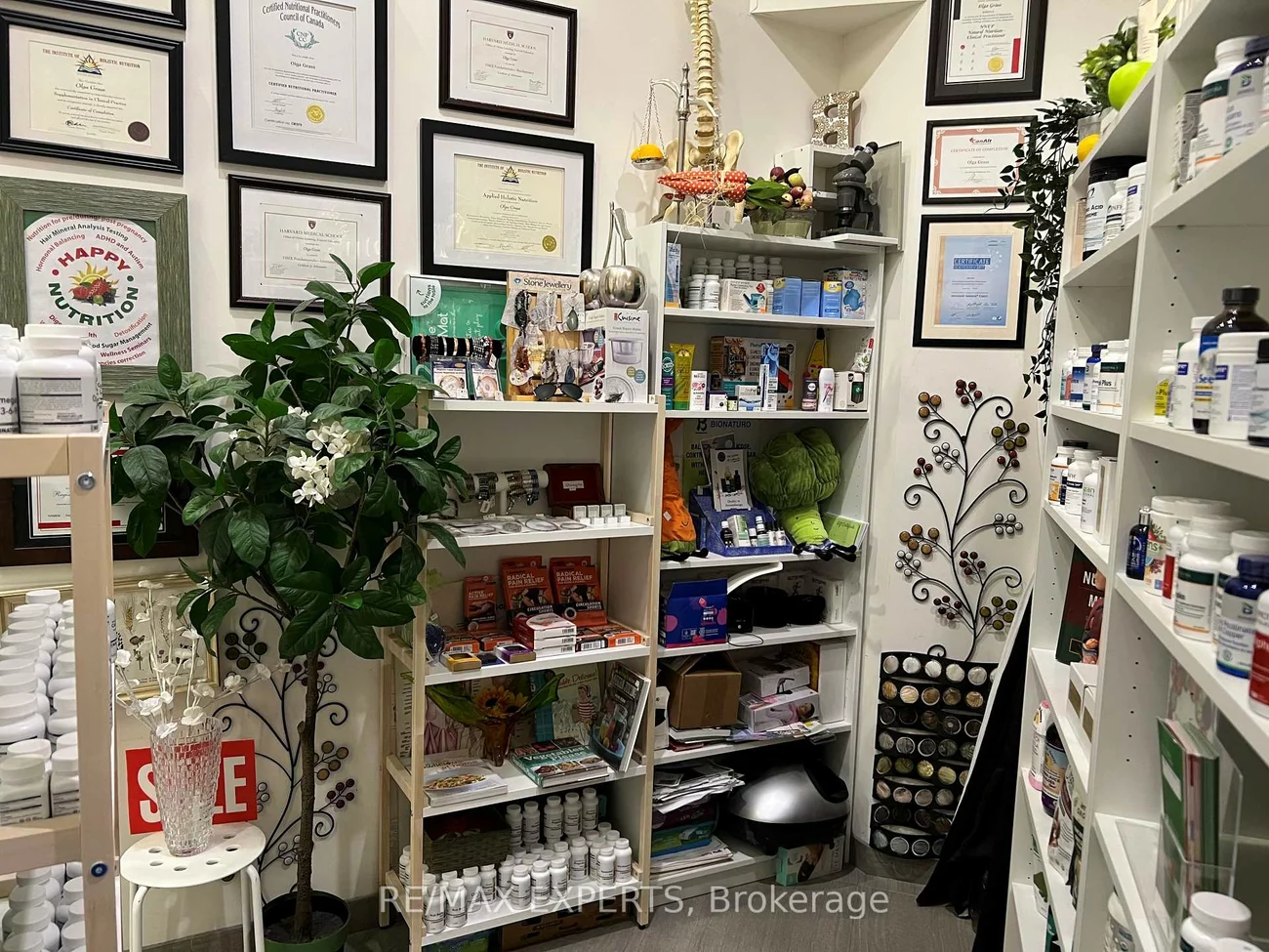 7163, Yonge, Grandview, Markham