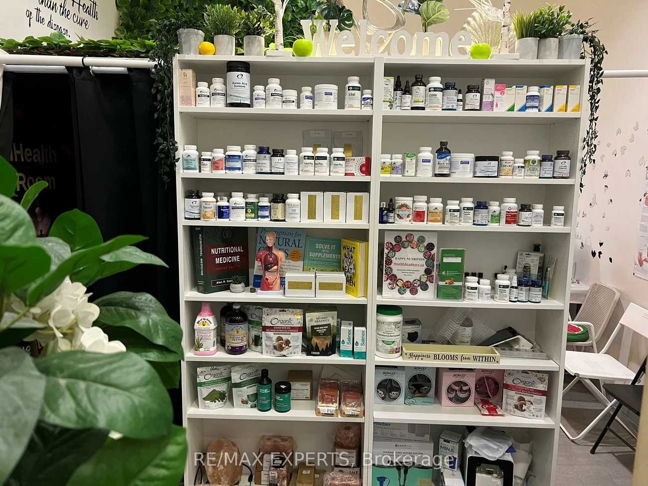 7163, Yonge, Grandview, Markham