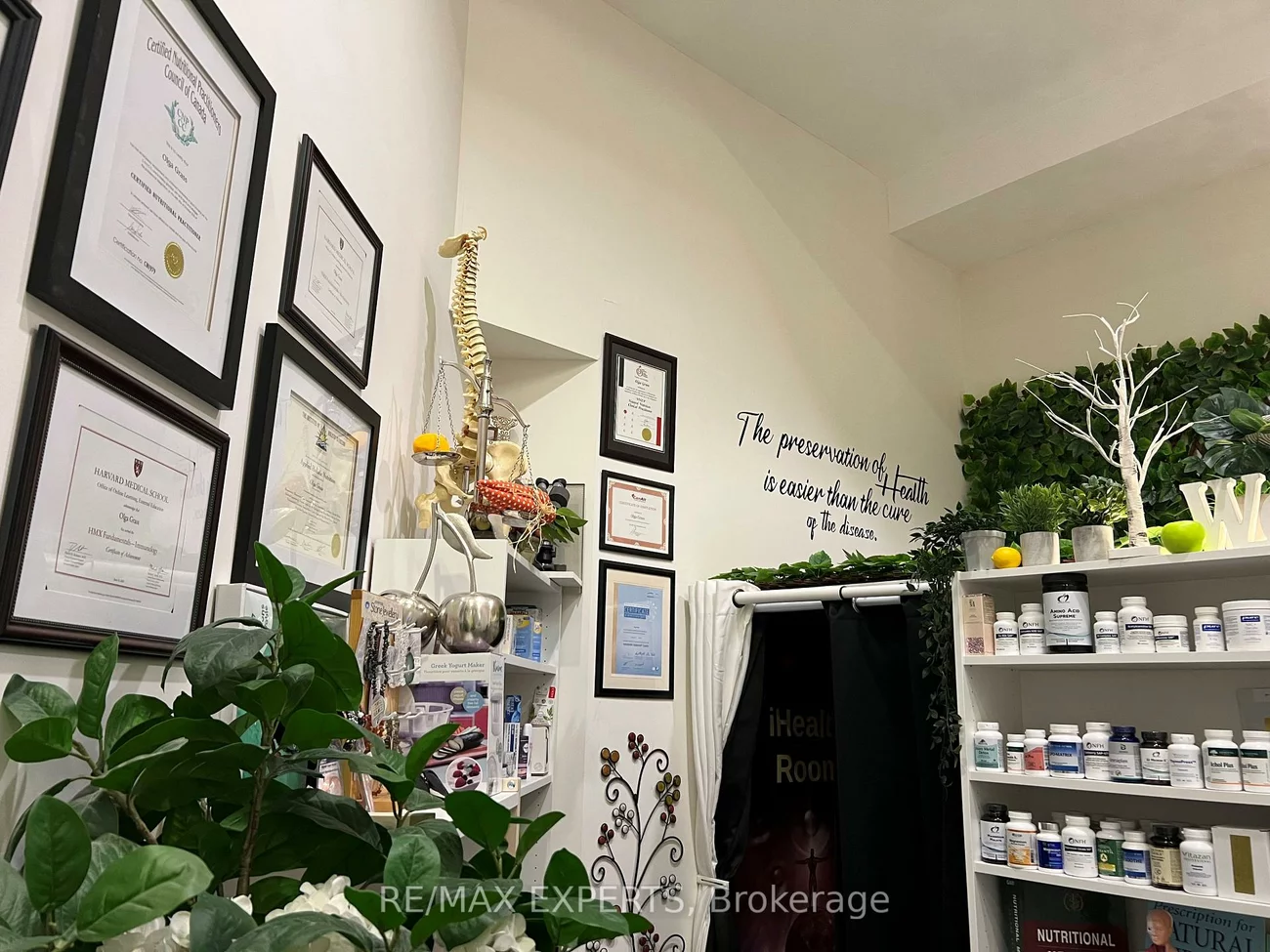 7163, Yonge, Grandview, Markham