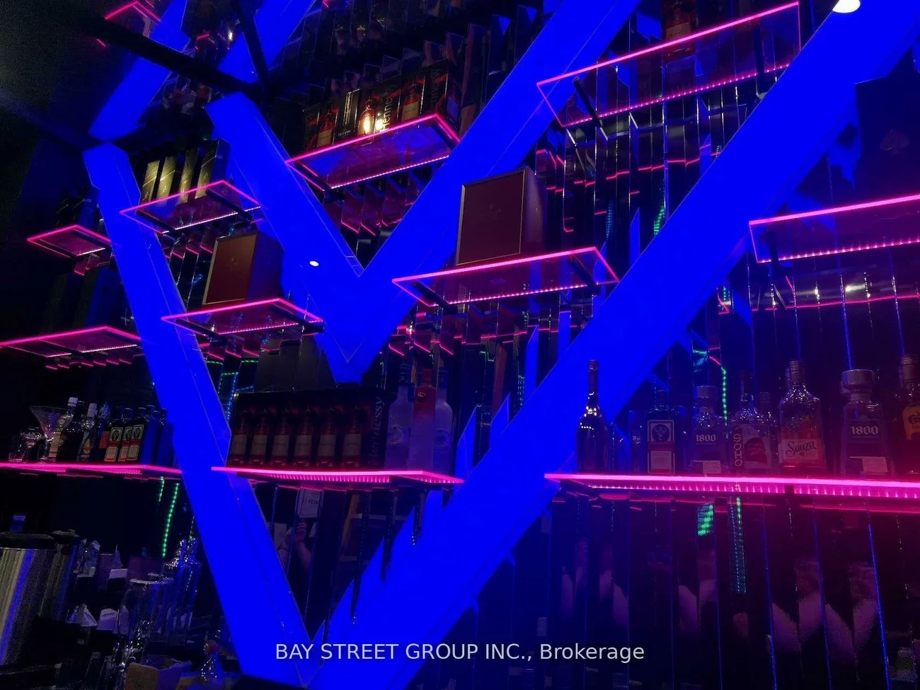 7181, Yonge, Thornhill, Markham