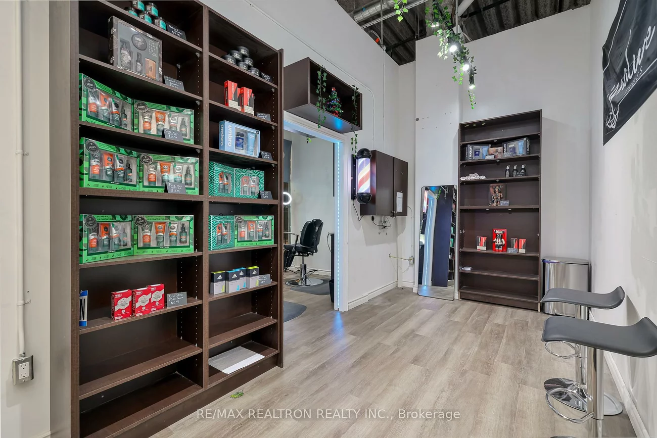 9390, Woodbine, Buttonville, Markham