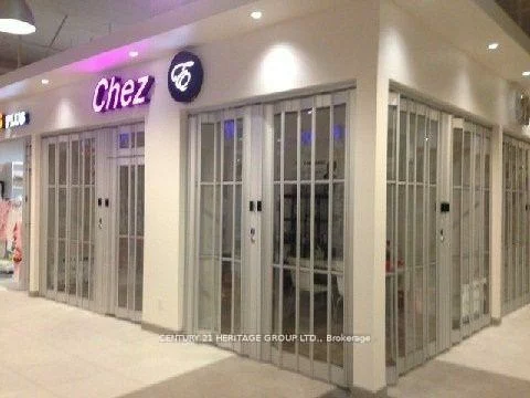 7181, Yonge, Thornhill, Markham