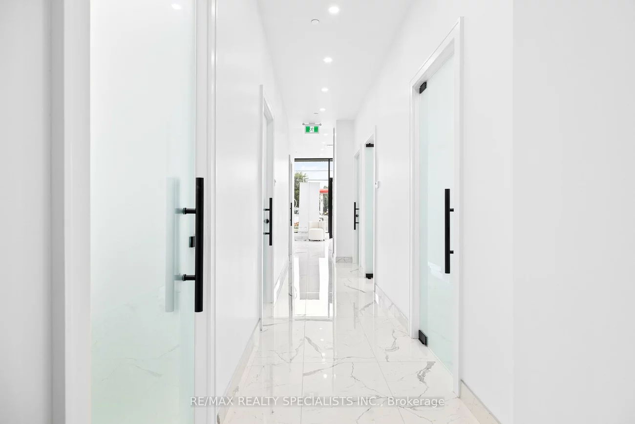 7097, Yonge, Grandview, Markham