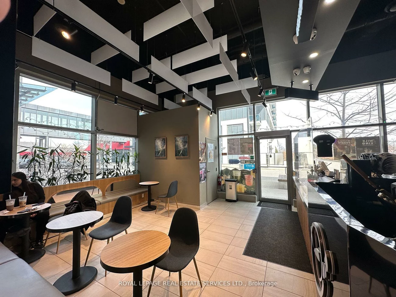 7163, Yonge, Thornhill, Markham