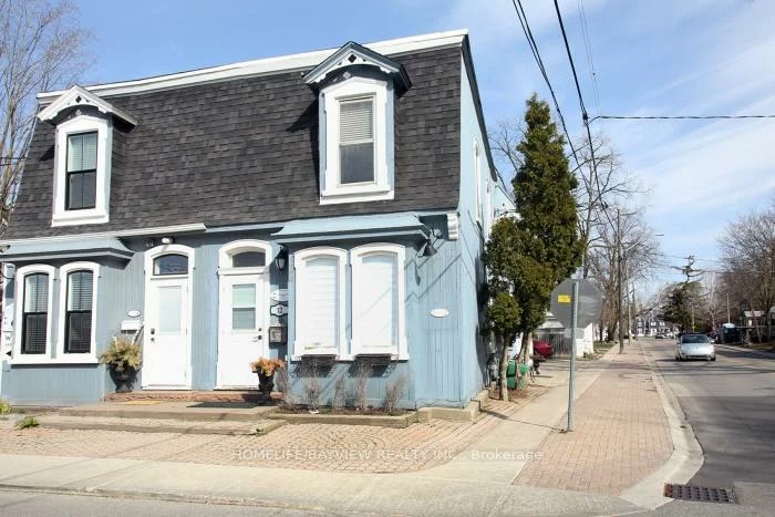 12, Centre, Old Markham Village, Markham