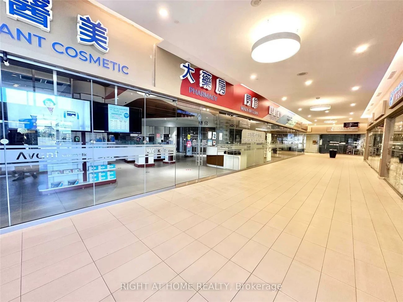 9390, Woodbine, Cachet, Markham