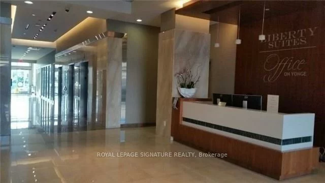 7191, Yonge, Thornhill, Markham